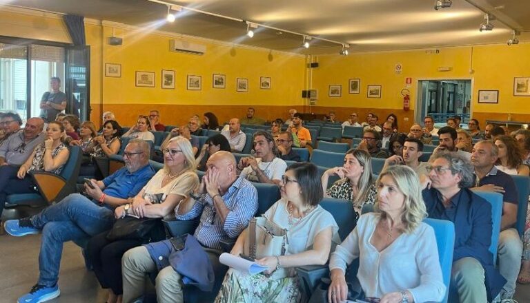 Conferenza civica su Agrigento 2025