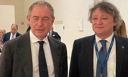 Pullara-ministro Urso mod