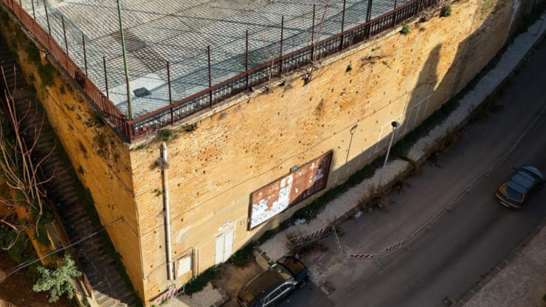 stato di fatto lato scala