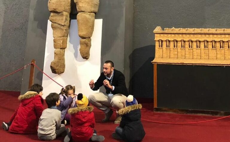 AGRIGENTO bambini in visita al Museo Griffo