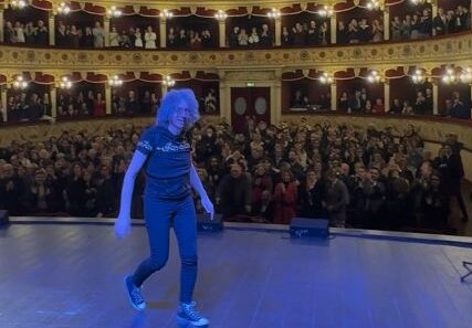 Eccola la magia del Teatro Pirandello - Giovanni Allevi incanta il pubblico con un concerto indimenticabile