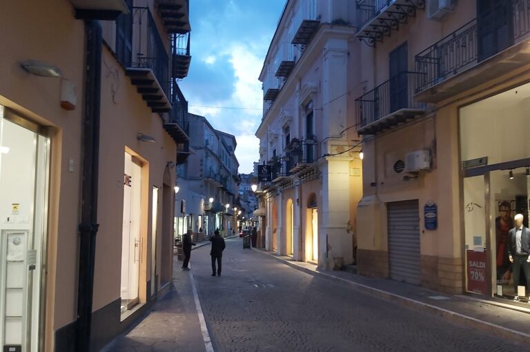 via atenea