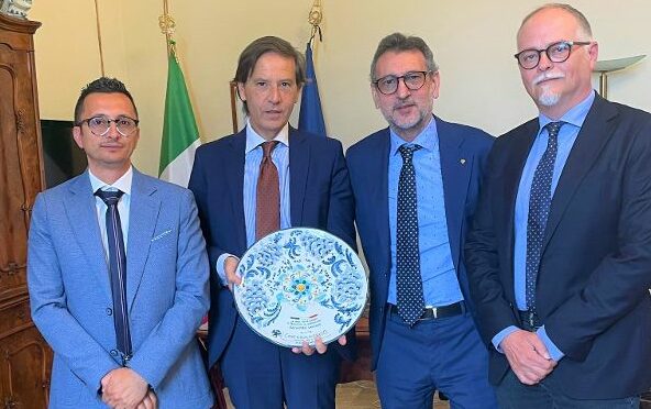 Incontro fra il Prefetto di AGrigento e una delegazione di Confcommercio