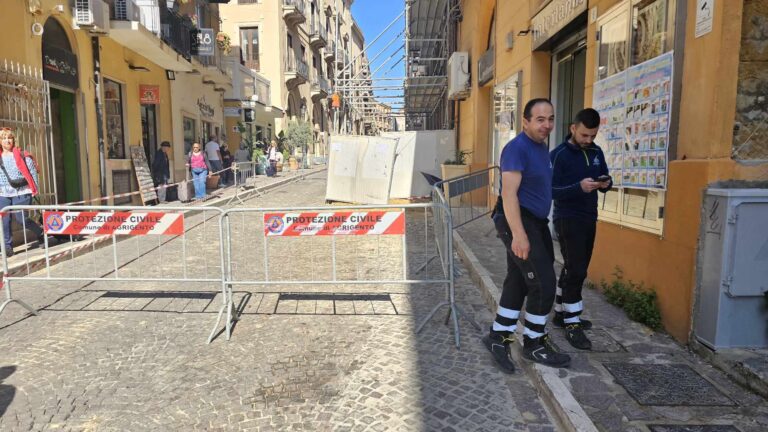 via atenea