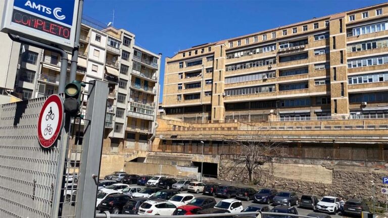 catania, parcheggio atms via luigi sturzo