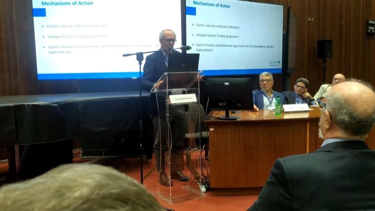Guido Costamagna durante il suo intervento