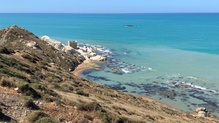 Punta Bianca