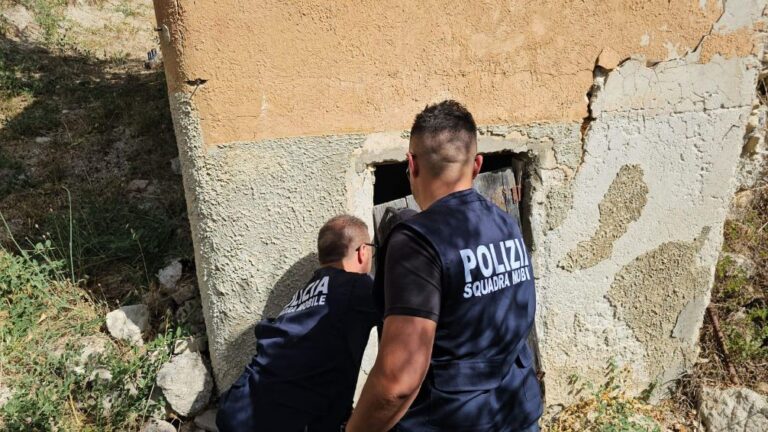Foto Squadra Mobile operazione dic 2025 (8)