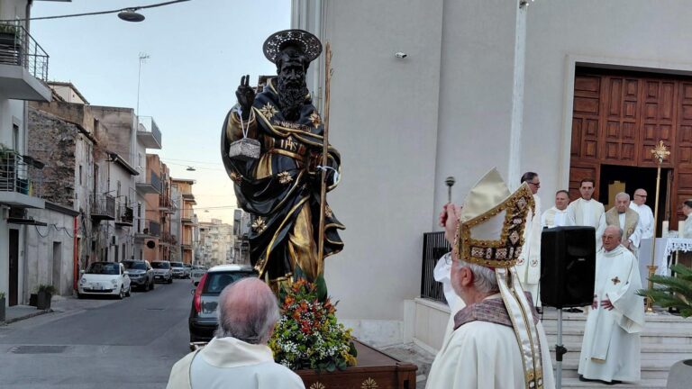 Benedizione copia statuta san calogero favara e donazione quadro 18-06-2026 (2)