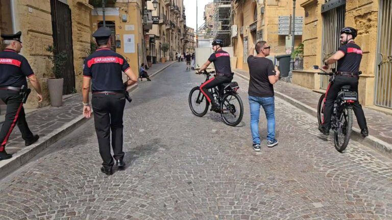 carabinieri bici