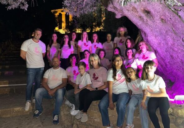 Silvia Failla con acuni dei componenti di Onde Rosa