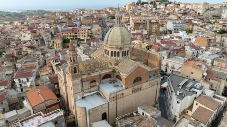 favara panorama chiesa madre