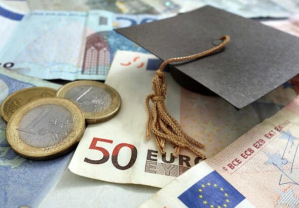 soldi scuola borse borsa di studio